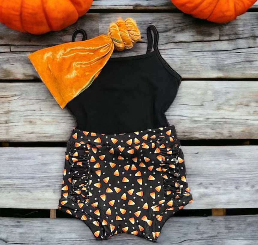 Candy Corn Ruffle Bummies