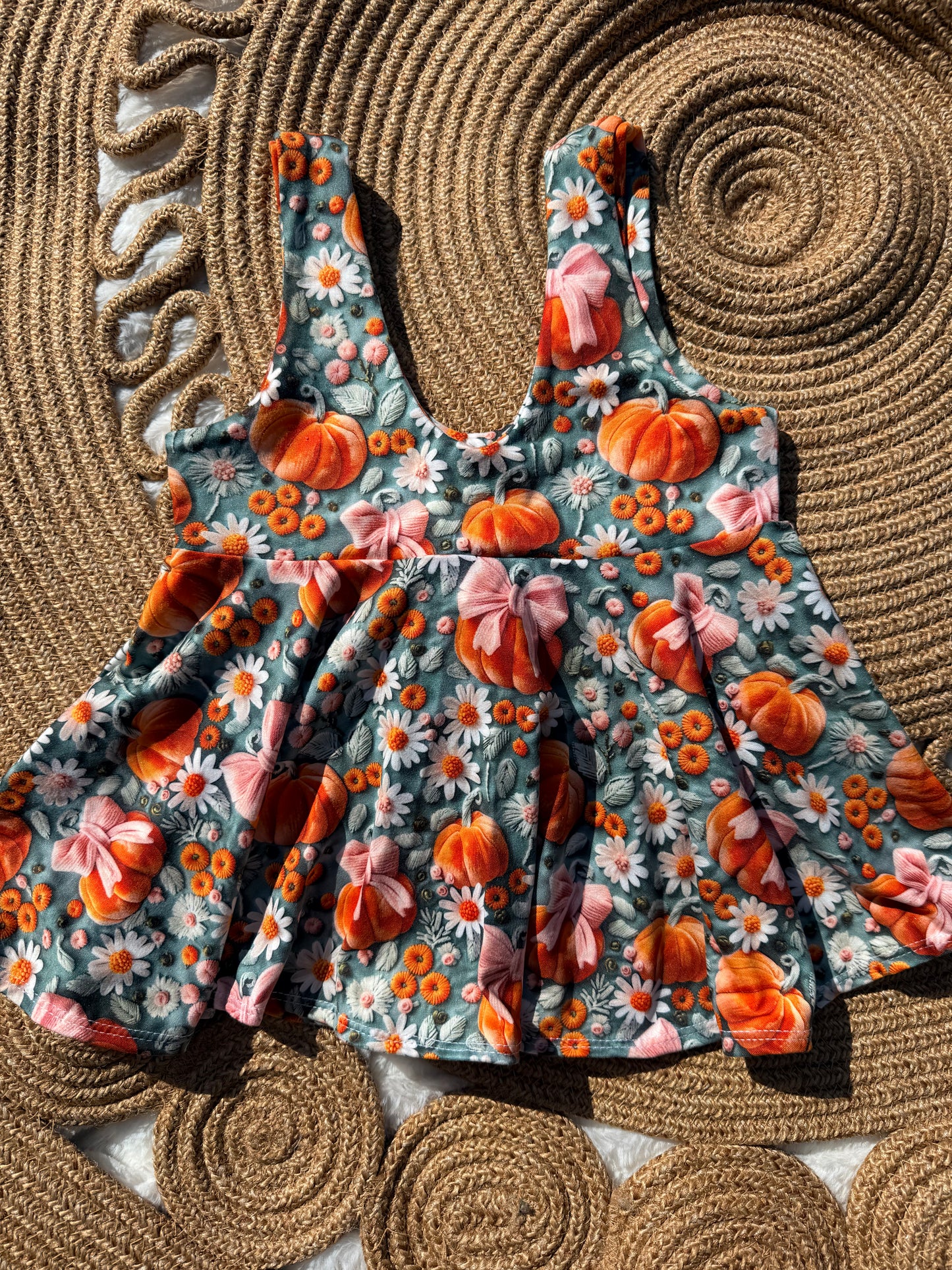RTS 18/24 (top for layering needs undershirt)