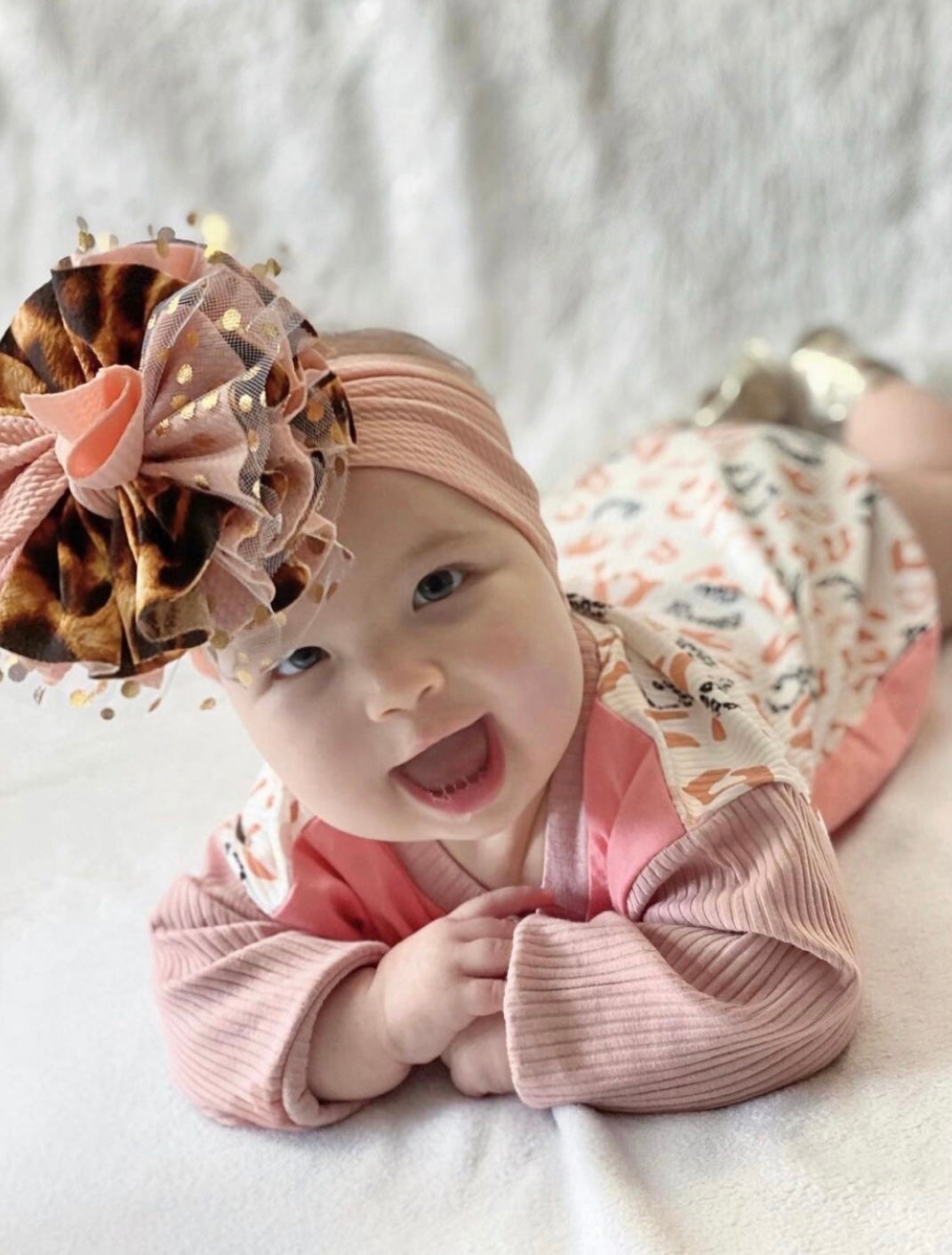 Mesh Blush/Cheetah Bow